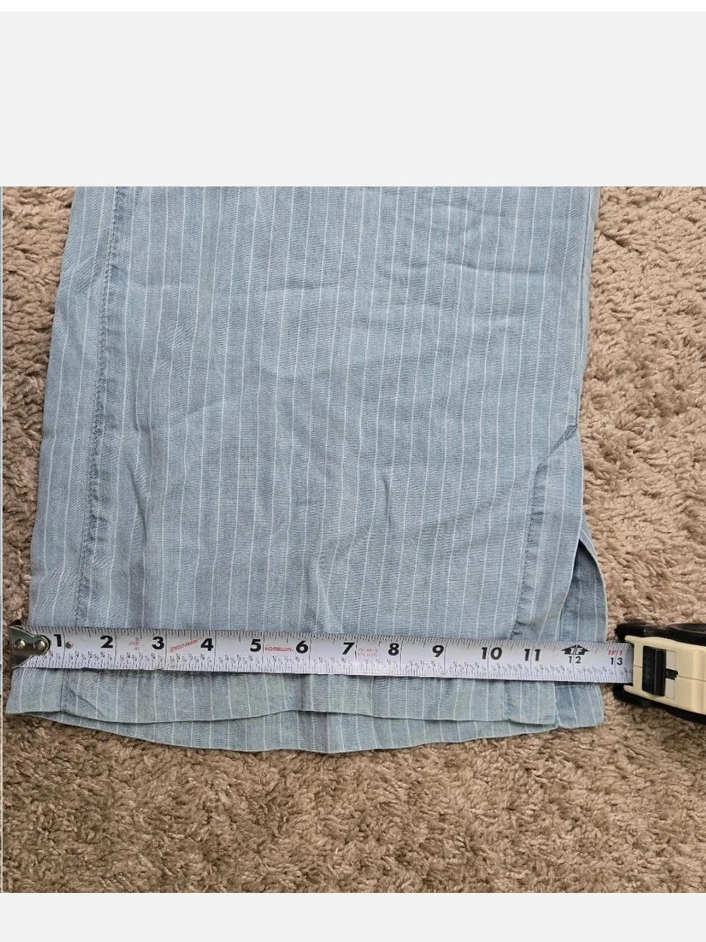 Brand New- NYDJ Relaxed Straight Light Blue with stripes 100% Lyocell Jeans - Picture 10 of 12